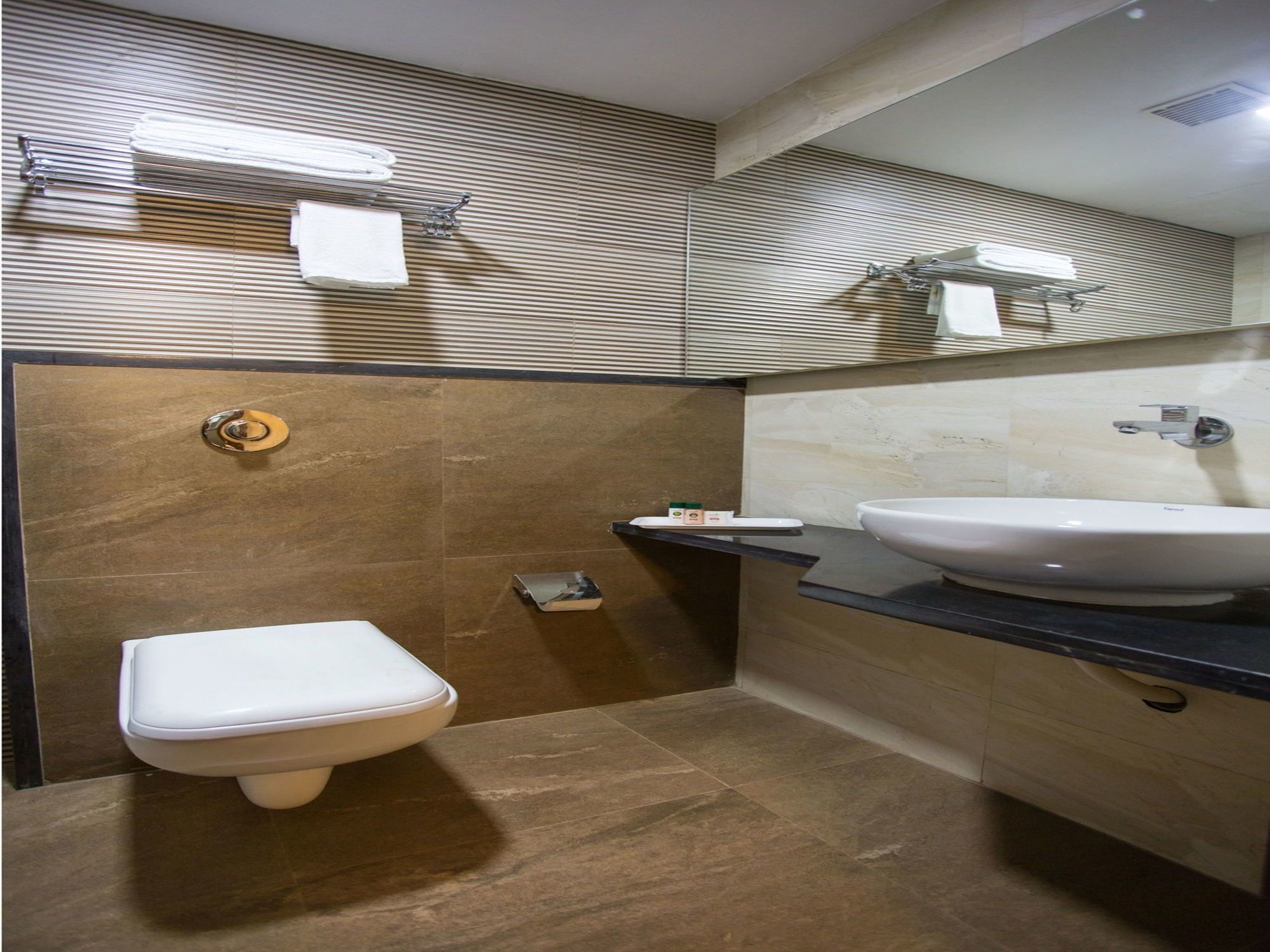 Oyo 7156 Hill View Residency Hotel Navi Mumbai Luaran gambar