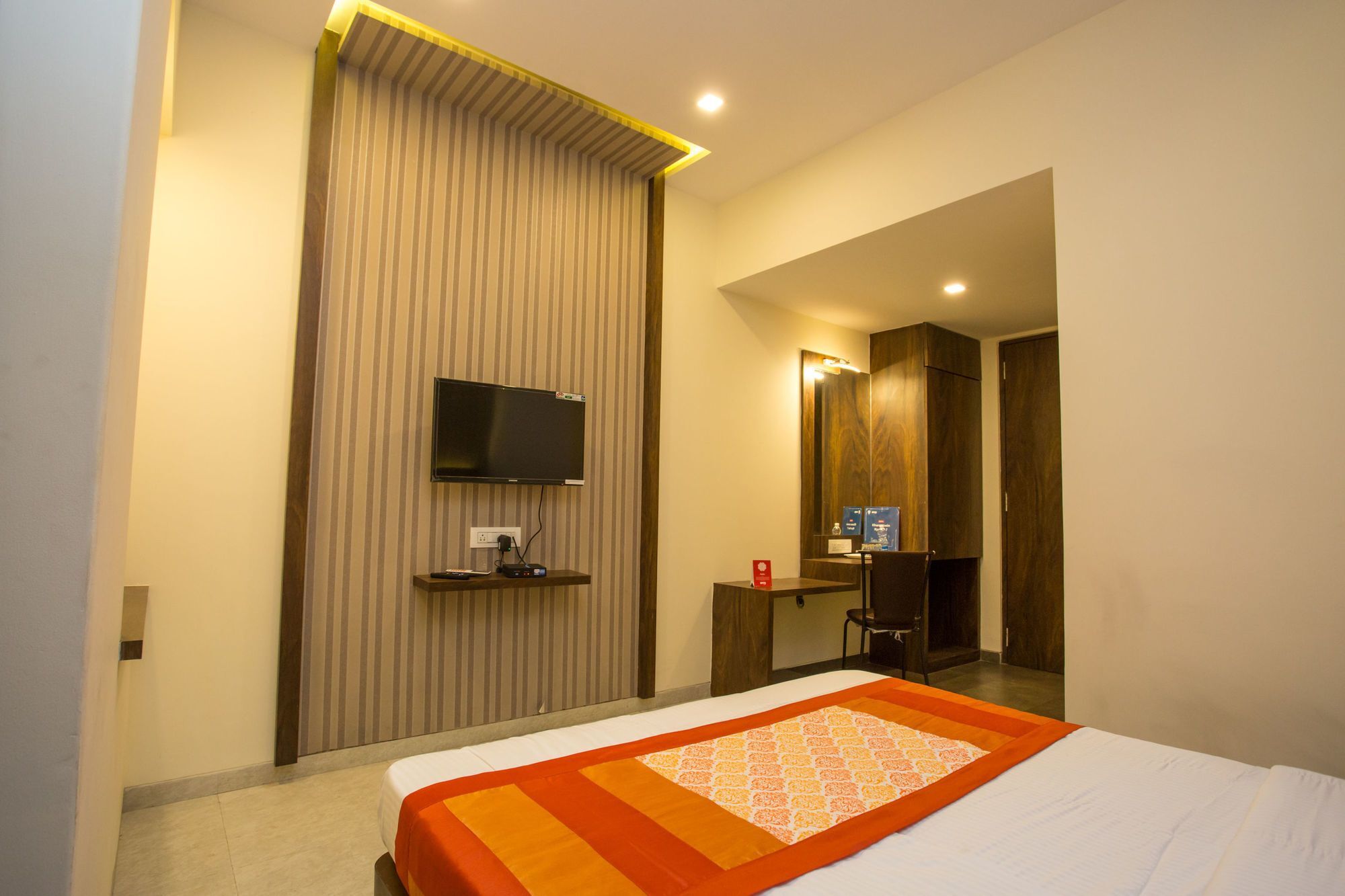 Oyo 7156 Hill View Residency Hotel Navi Mumbai Luaran gambar